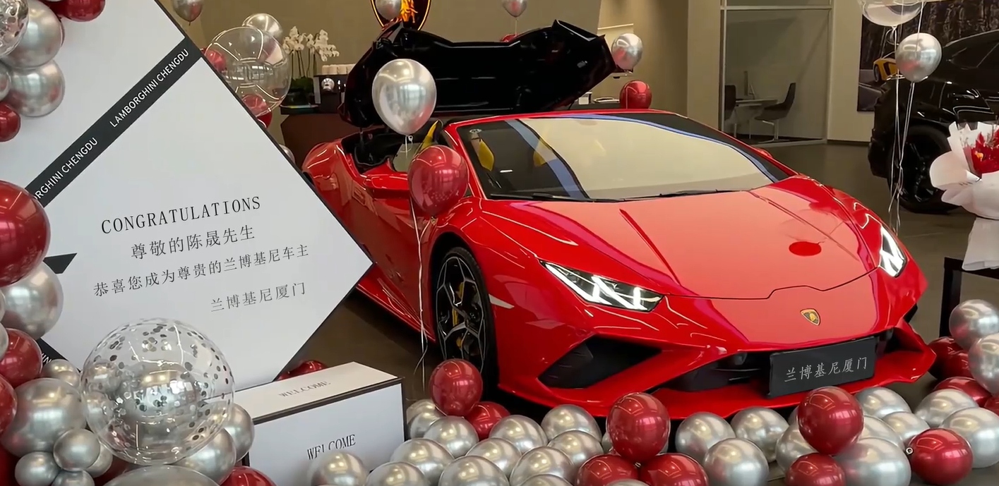 20250524122329-6831ba4147a64.png 外面收费699的ae半无人直播,半小时学会,日入500+,当天出结果