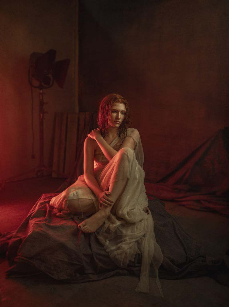 20250524123810-6831bdb2d644c.jpg PRO EDU – Jason Buff 塑造连续光的艺术人像布光教程-15节课-中英字幕