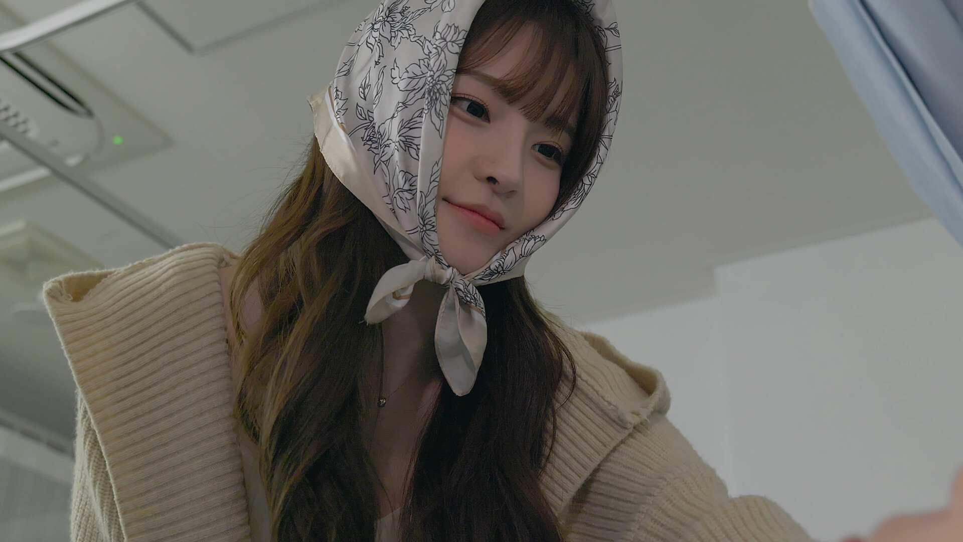 《阿西, 美女室友竟然…？2》中文版