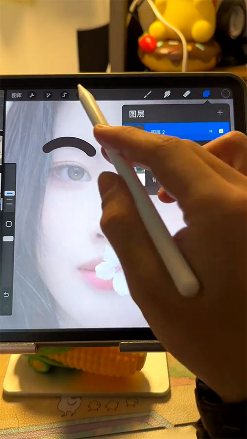 低成本高利润：手绘情侣头像，单日收入200