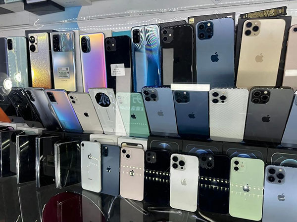 卖二手手机月赚3万,做二道贩子的利赚钱密决_偏门项目网赚项目-副业赚钱-互联网创业-资源整合百读客