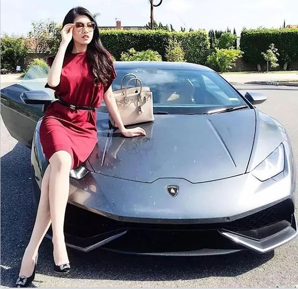 揭秘运营富婆群，狠赚钱的冷门偏门生意